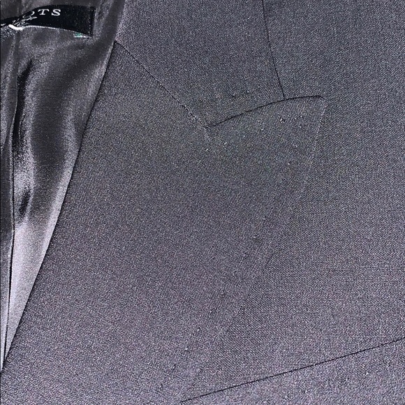 Talbots Black Fitted Women’s Blazer.  Sz 4p. - Picture 5 of 5